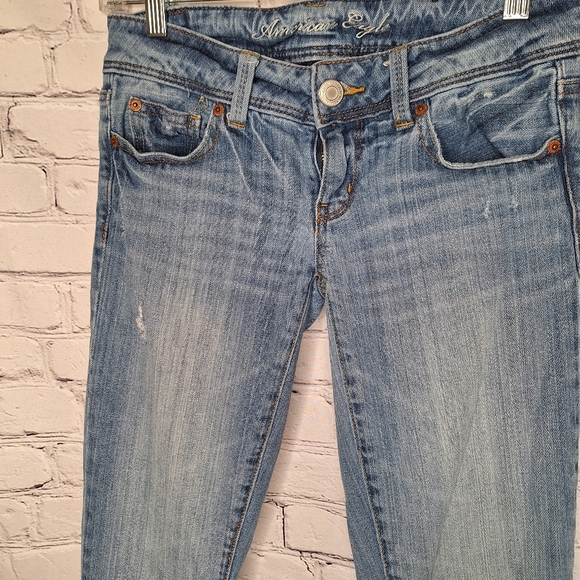 American Eagle Outfitters Slim Boot Stretch Sandblast Low Rise Jeans Sz 2 Short - Picture 2 of 9
